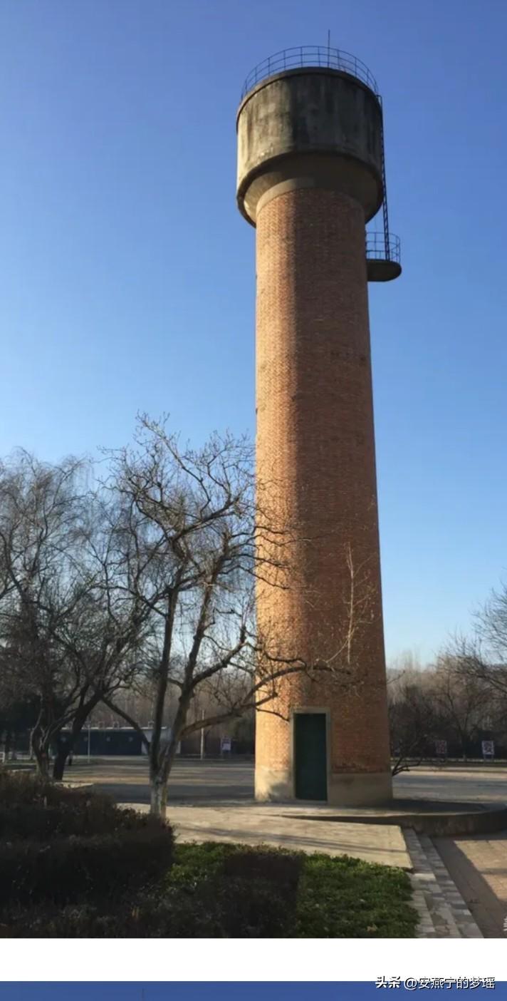 新兵连，是教导队新兵连，就在总参第二通信总站，总参通信部直属。

教导队，位于陕