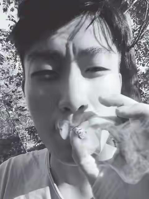 16 岁少年肺癌晚期！只为跟同学比谁抽得猛？“耍酷”代价太惨痛，医生痛哭：救不了