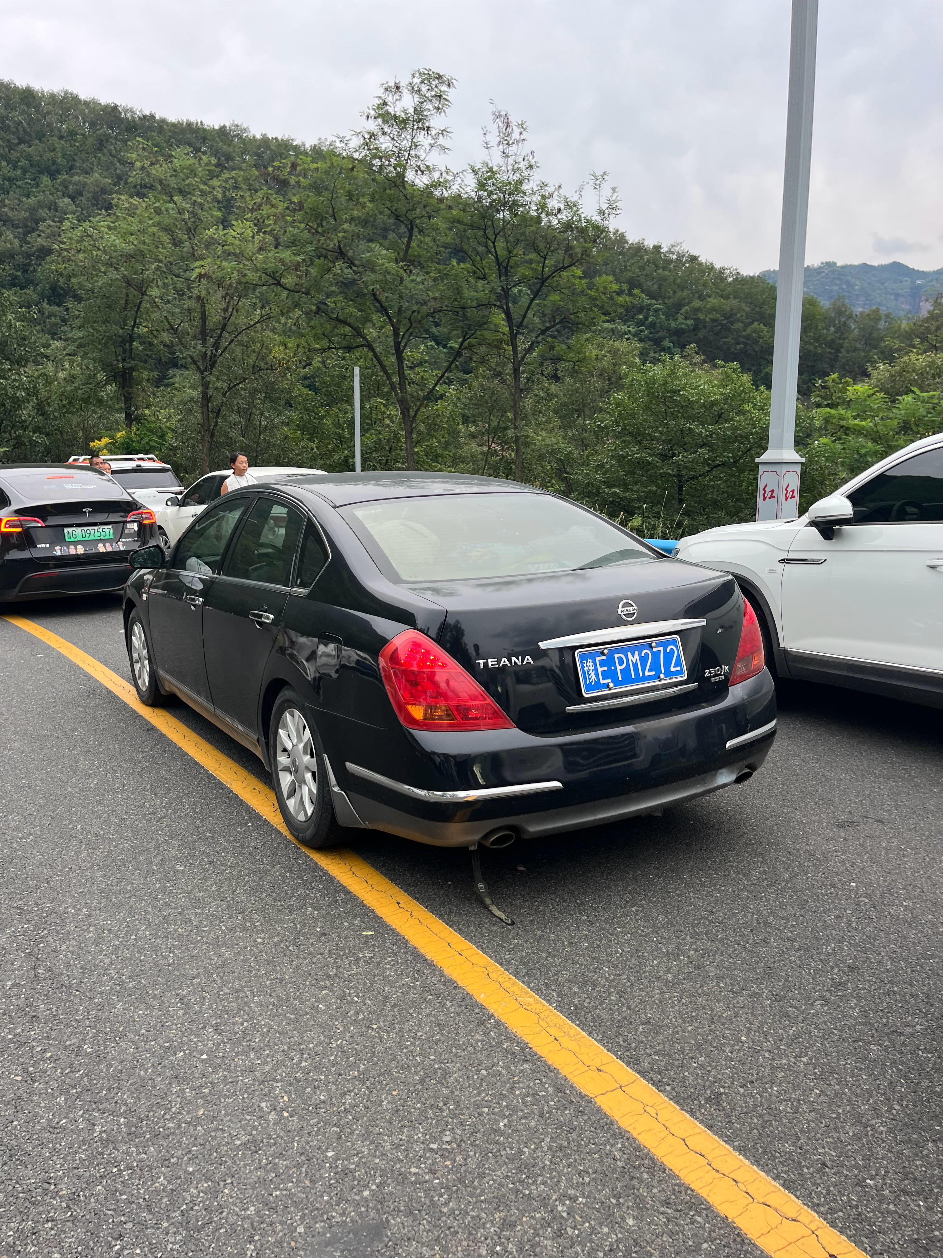 这老的天籁可比新一点的这个看着高级协调多了 ​​​