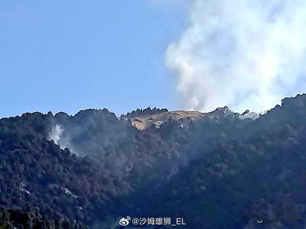 阿富汗军队（塔利班）和巴基斯坦军队1月20日在库纳尔省边境发生冲突，巴基斯坦境内