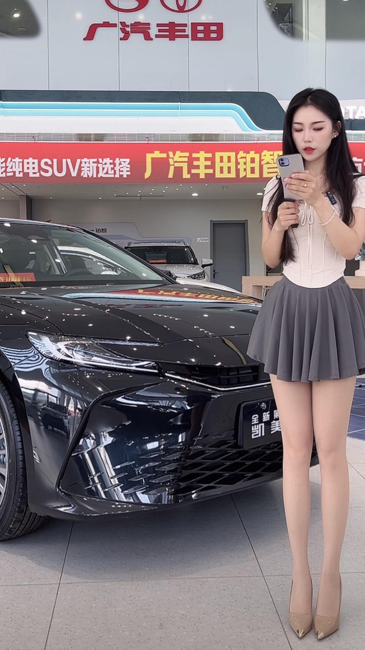 凯美瑞B级车里也是比较优秀的了[doge] ​​​