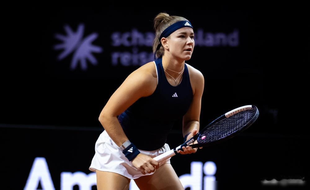 别再叫她“决赛恐惧症”了。刚丢了保时捷，她扭头对冠军说了句话，所有人都愣住了。