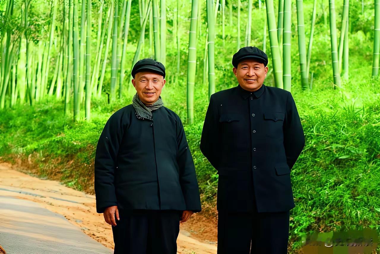 这两位老将军你们知道哪位是领导吗？