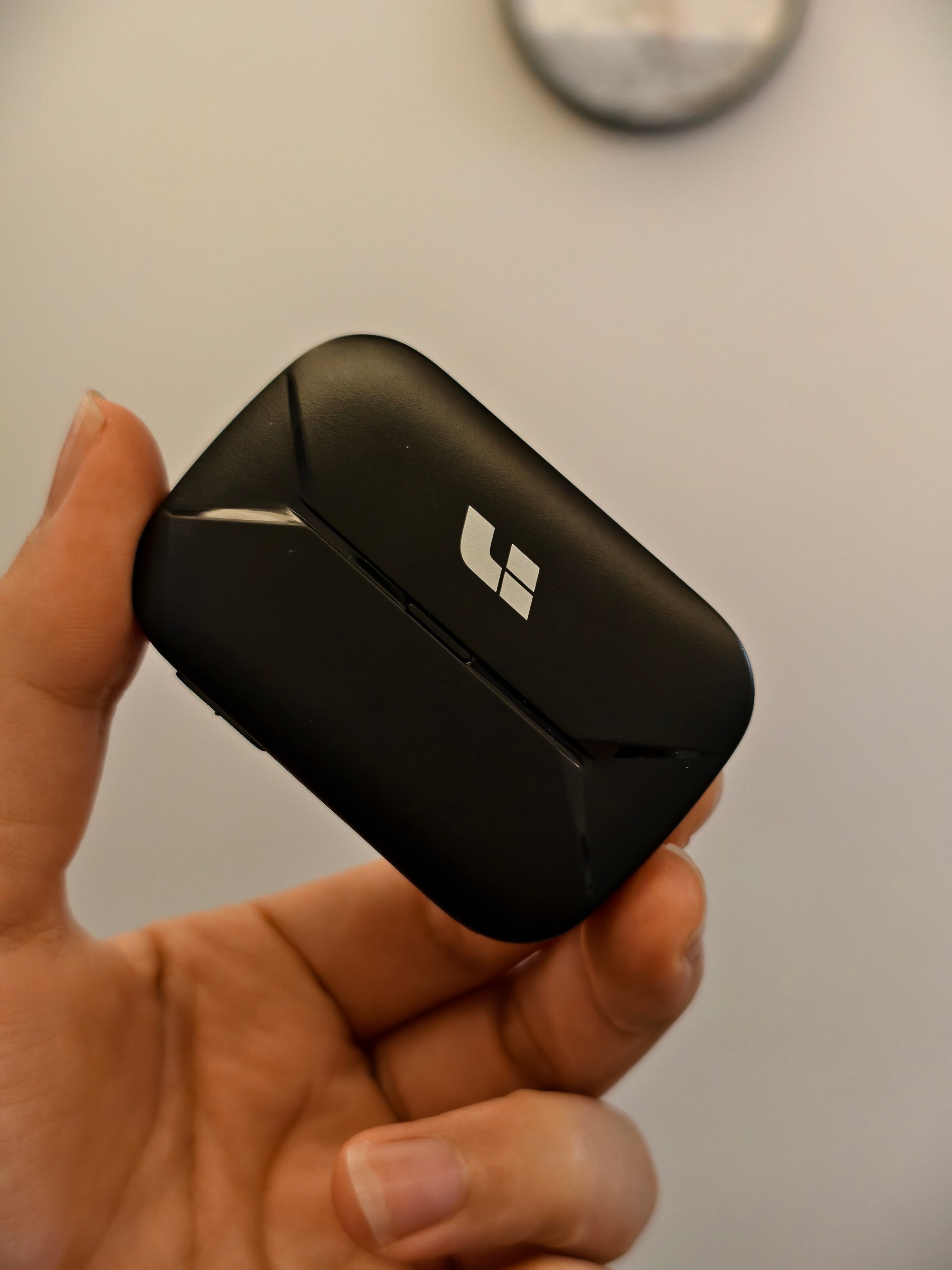 除了 logo，都一样我甚至在想直接申请山东高速 ETC 是不是更便宜？（看了一