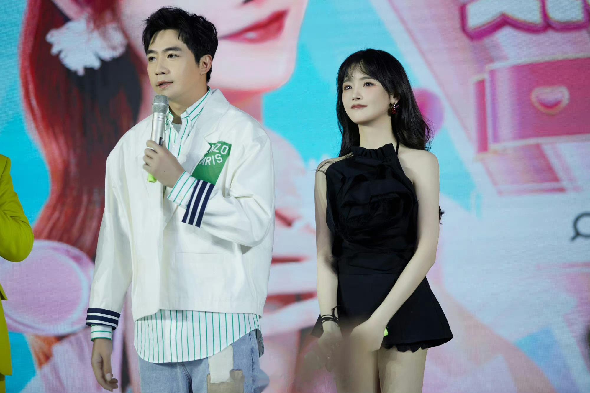 #俞灏明兔子牙是多年好友# 万万没想到俞灏明兔子牙是多年好友，感觉这两人关系真的