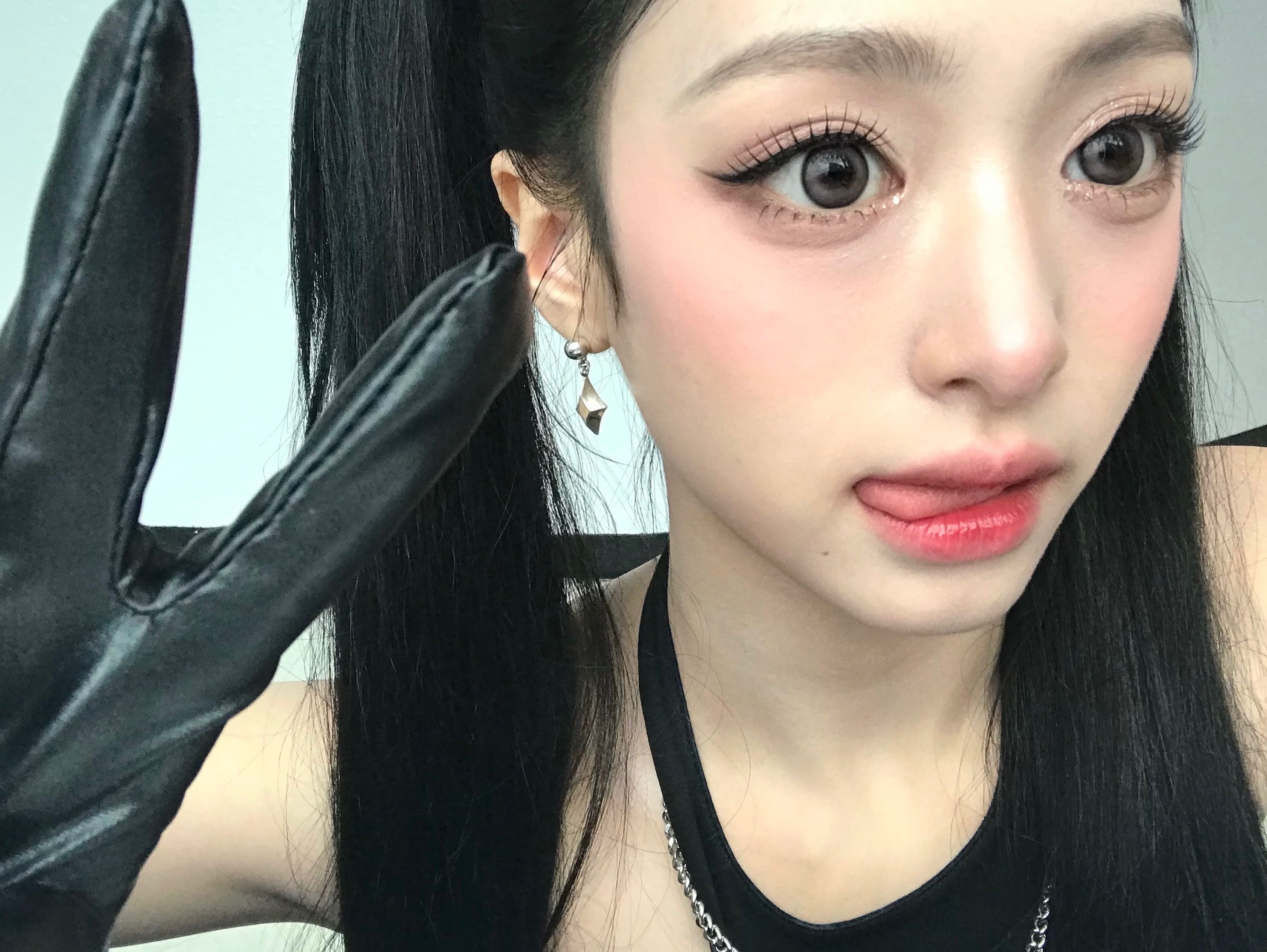 260703 AHYEON更新WVS 금요일이먕 