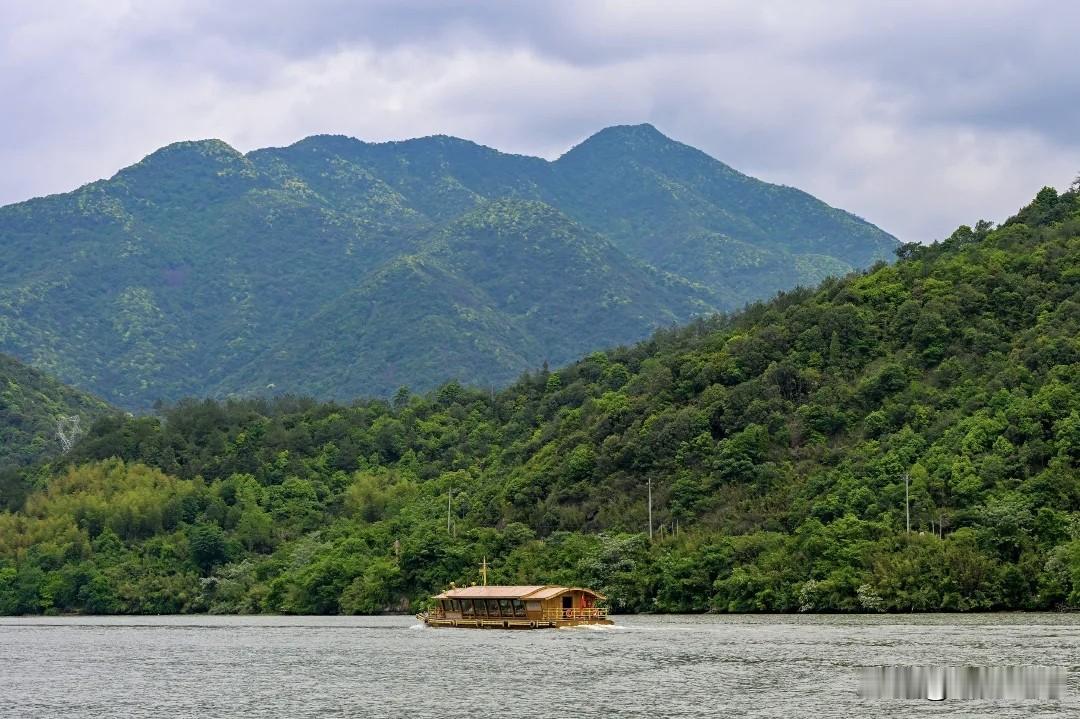 山清水秀