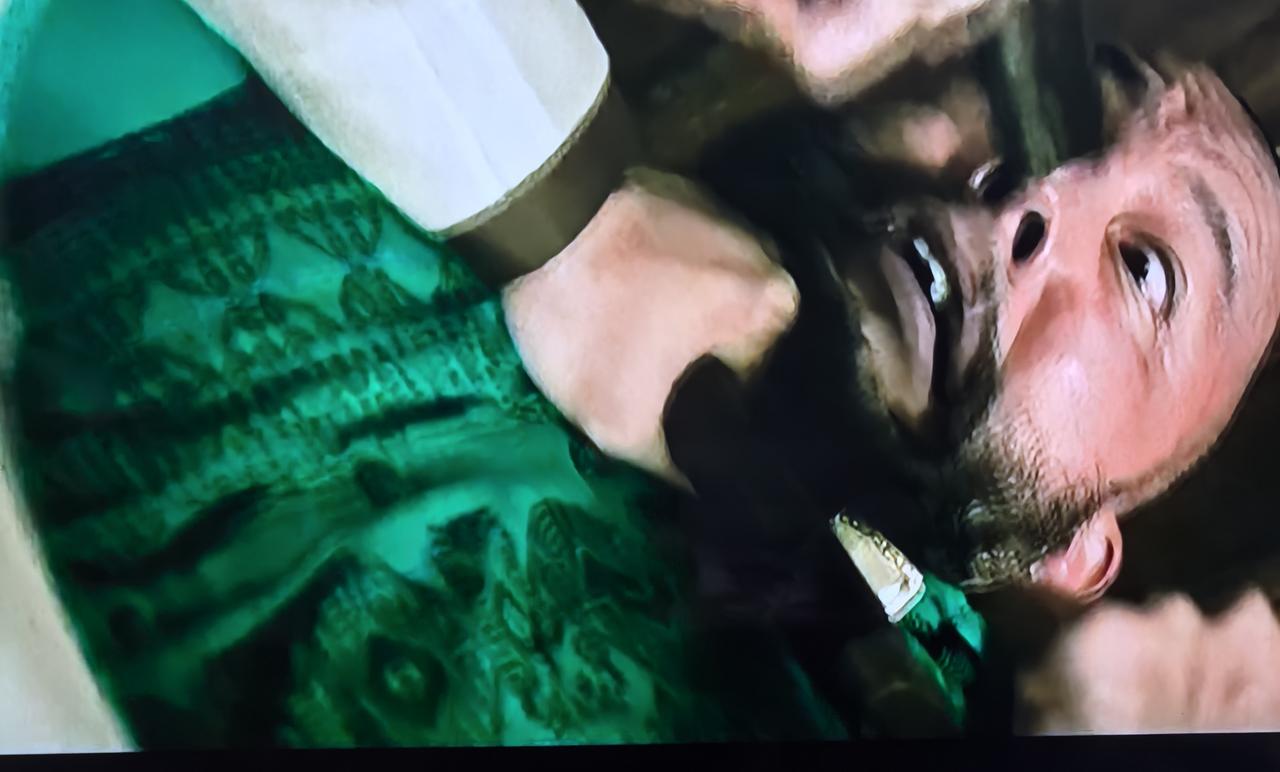 电影频道打打杀杀何时休？
每当打开央视6频道，就会出现打打杀杀的场面，越看越没意