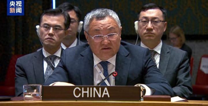 日本限制中国买设备，特使连夜来求和，这事还没完？
上周日本突然限制对中国出口23