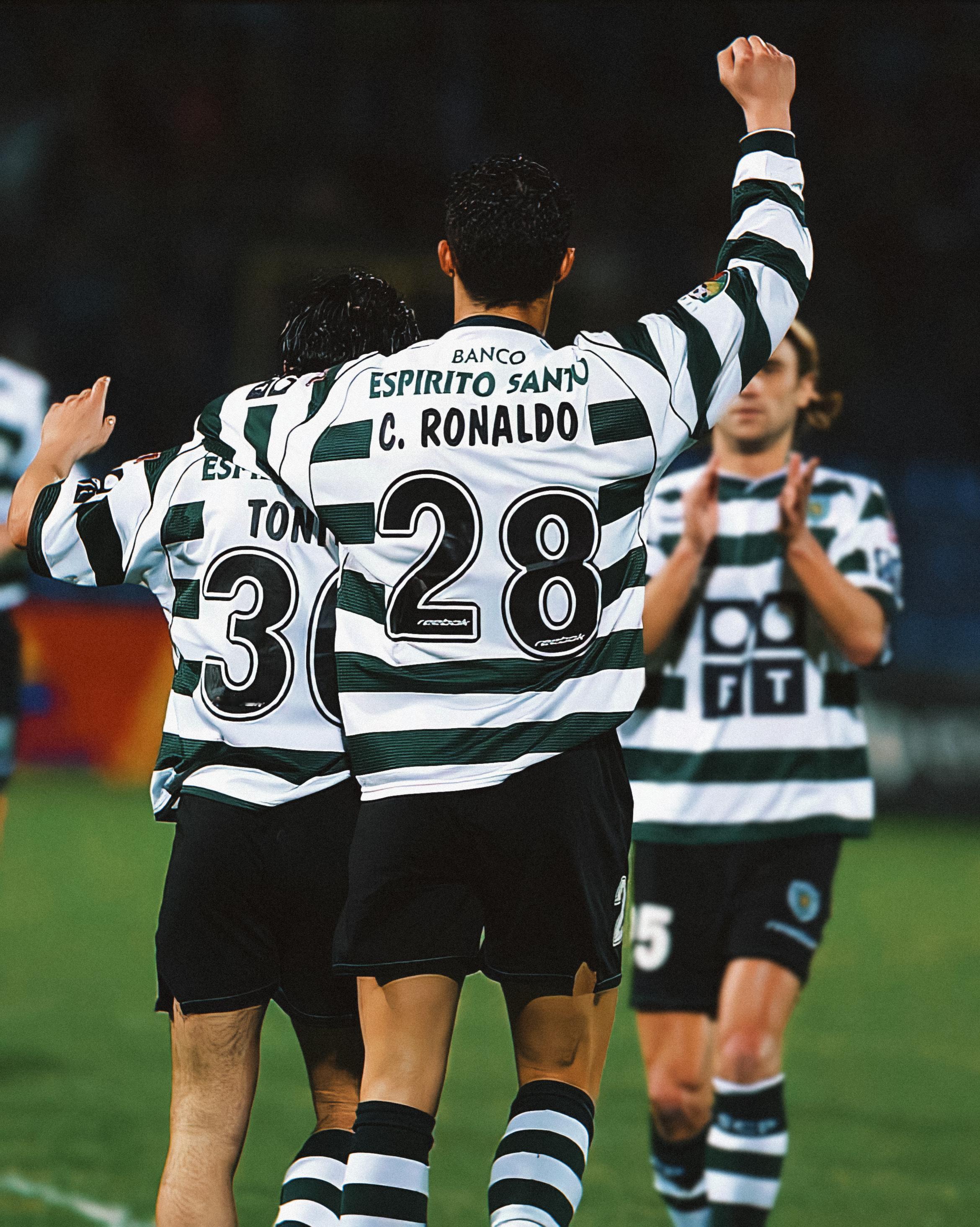 没见过的C罗照片  📸 Young Ronnie𝓒𝓻𝓲𝓼𝓽𝓲𝓪?