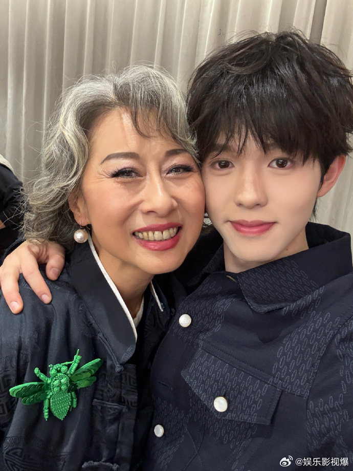 李昊说广东歌是需要传承的李昊发长文致敬广东歌 李昊长文真情流露，讲述红馆和林子祥
