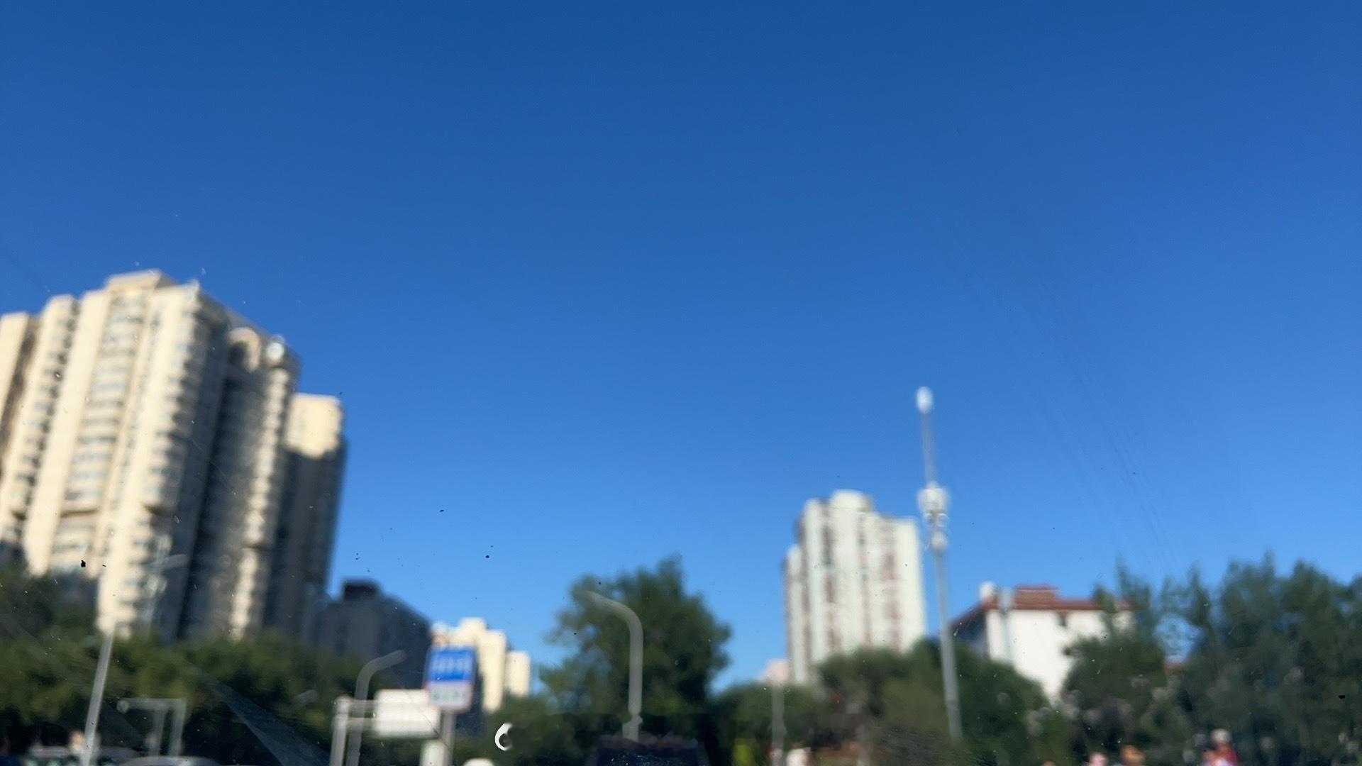 北京的天好蓝！从黄梅天逃到热烈夏天🥵 ​​​