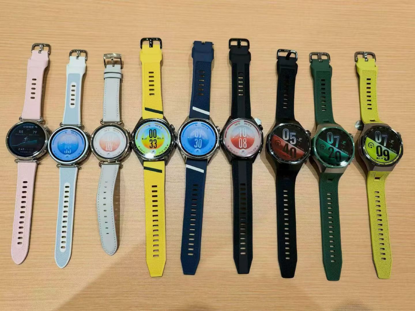 华为WATCHGT7 喜欢哪个配色用鸿蒙的亿点理由