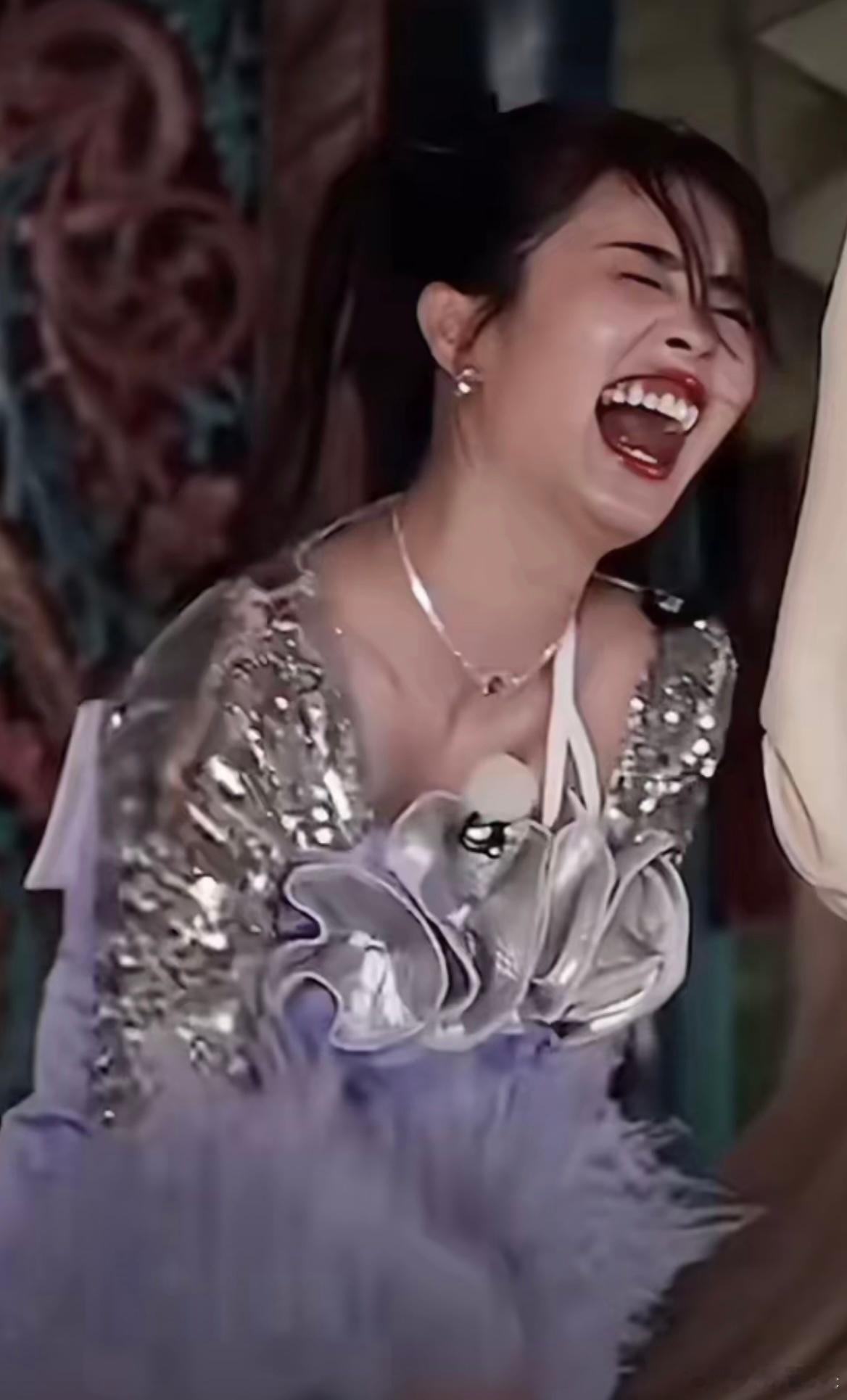 白鹿我不说话 