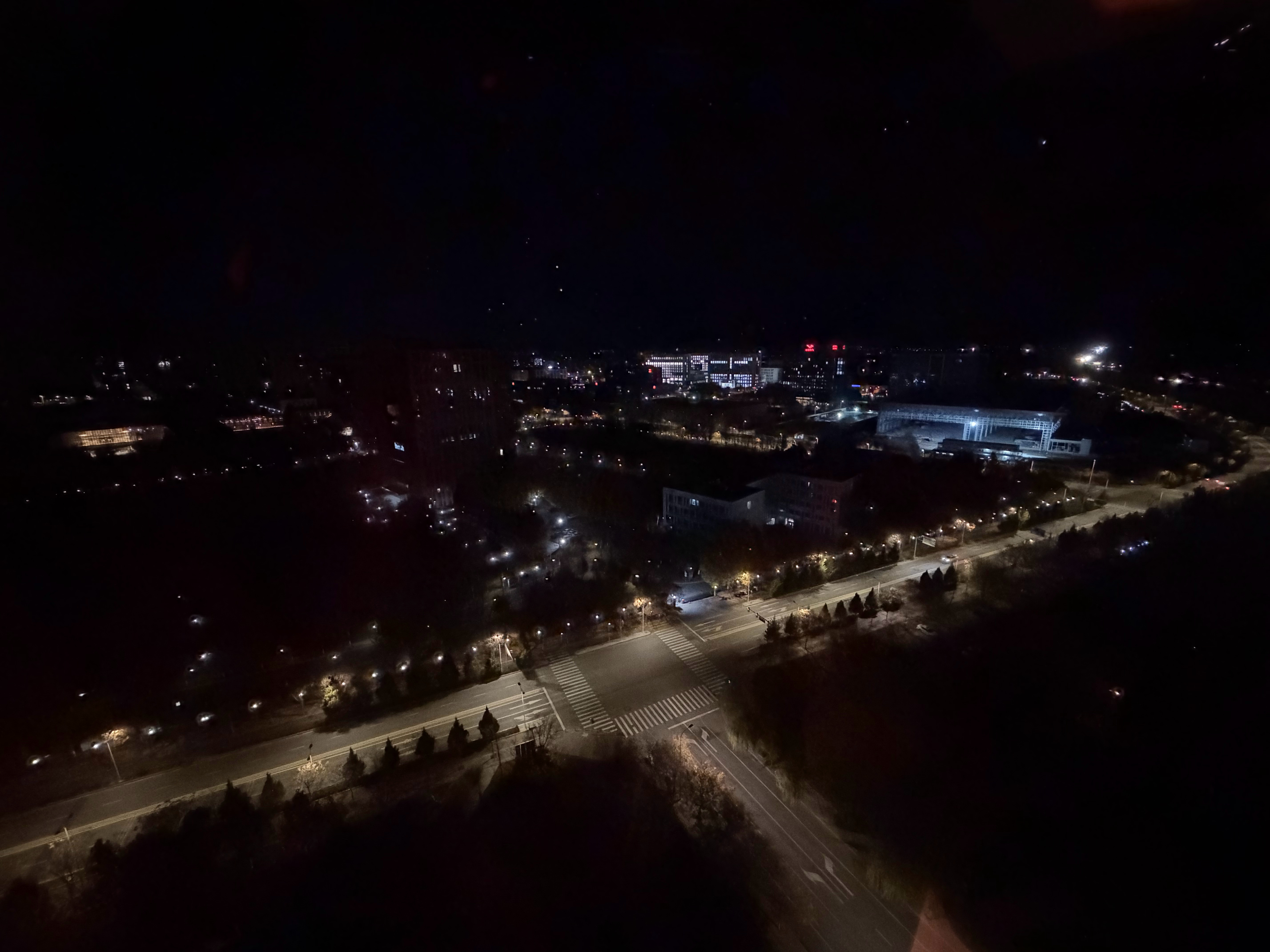 又是一趟在6环附近就把事儿办了来北京了吗，来了，进城了吗，没进[手指比心] ​​