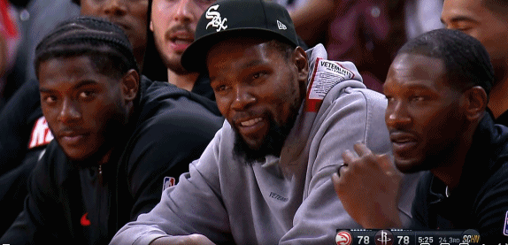 督战结束！出门嗨皮！[笑哈哈]NBA季前赛 ​​​