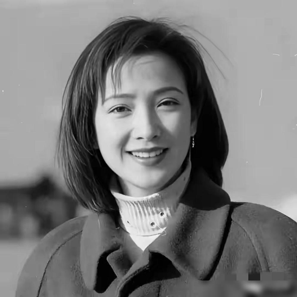 2025年12月13日，著名演员何晴在北京离世，享年61岁。

事情其实很简单，