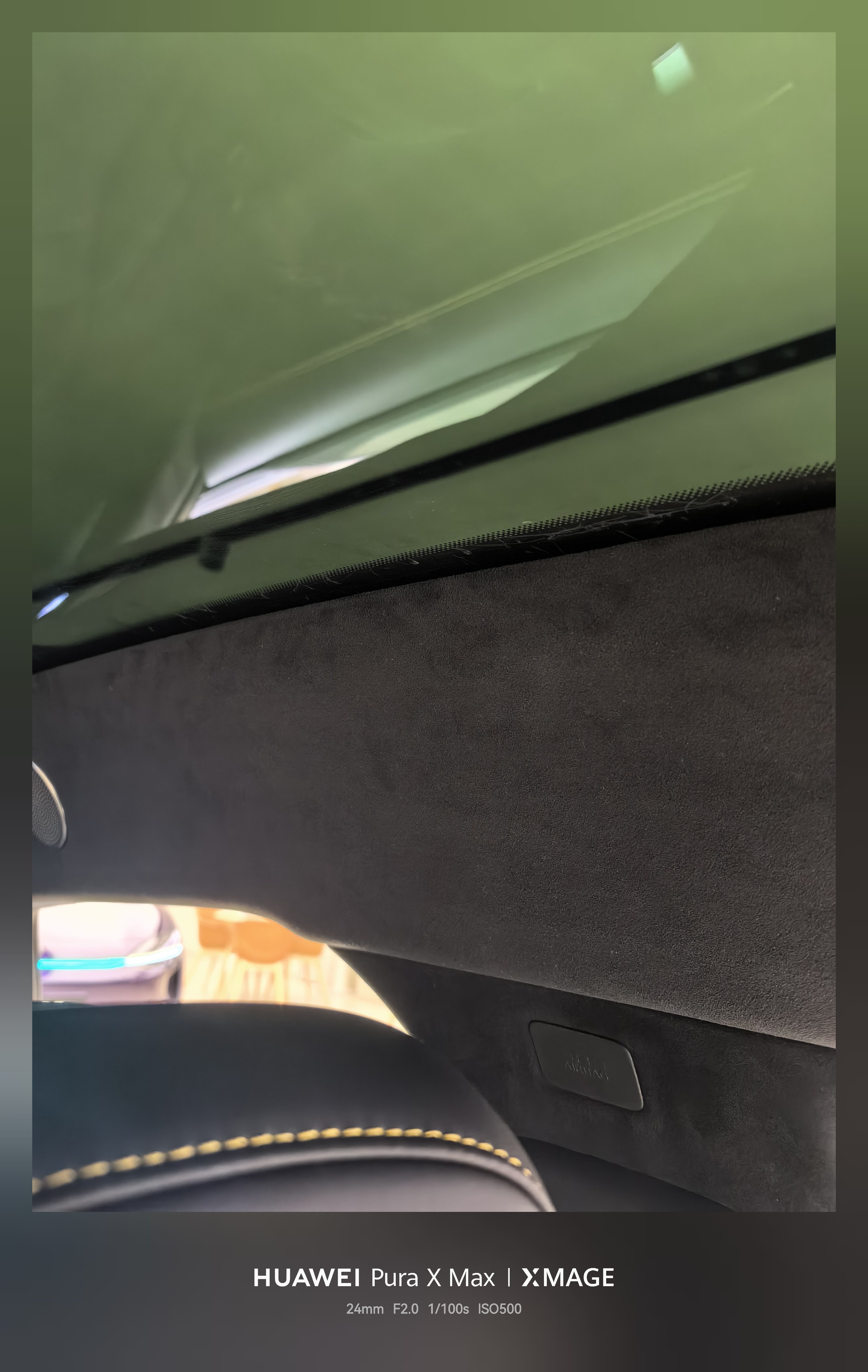 大家听一乐，我刚听到时也挺震惊 下午路过华为门店，坐进去试了试尚界Z7，我顺势扒