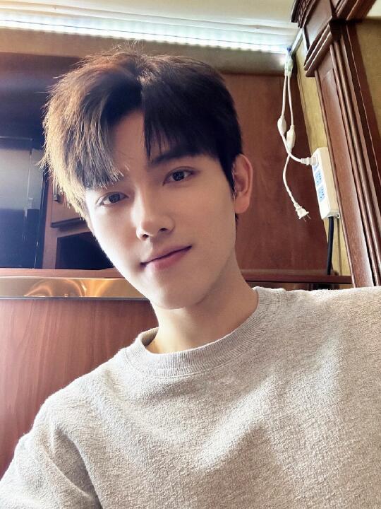 家人们，这哪是小卡，分明是心动制造机！