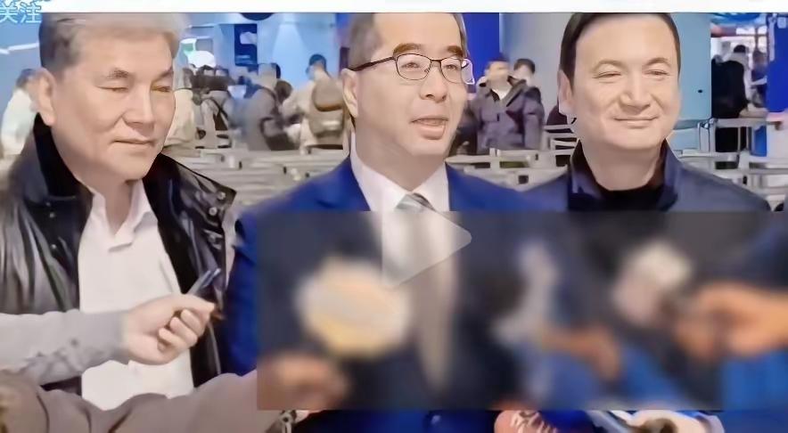 萧旭岑所表示的两岸关系有新意，“台湾与大陆是一个国家下面的关系”，原来马英九等人