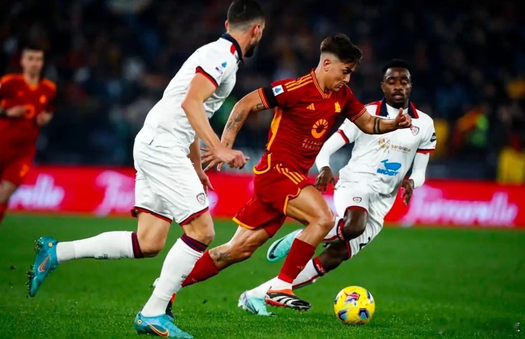 意甲 罗马vs科莫 中场对决：科莫核心中场佩罗内停赛（场均传球成功率92%+3助