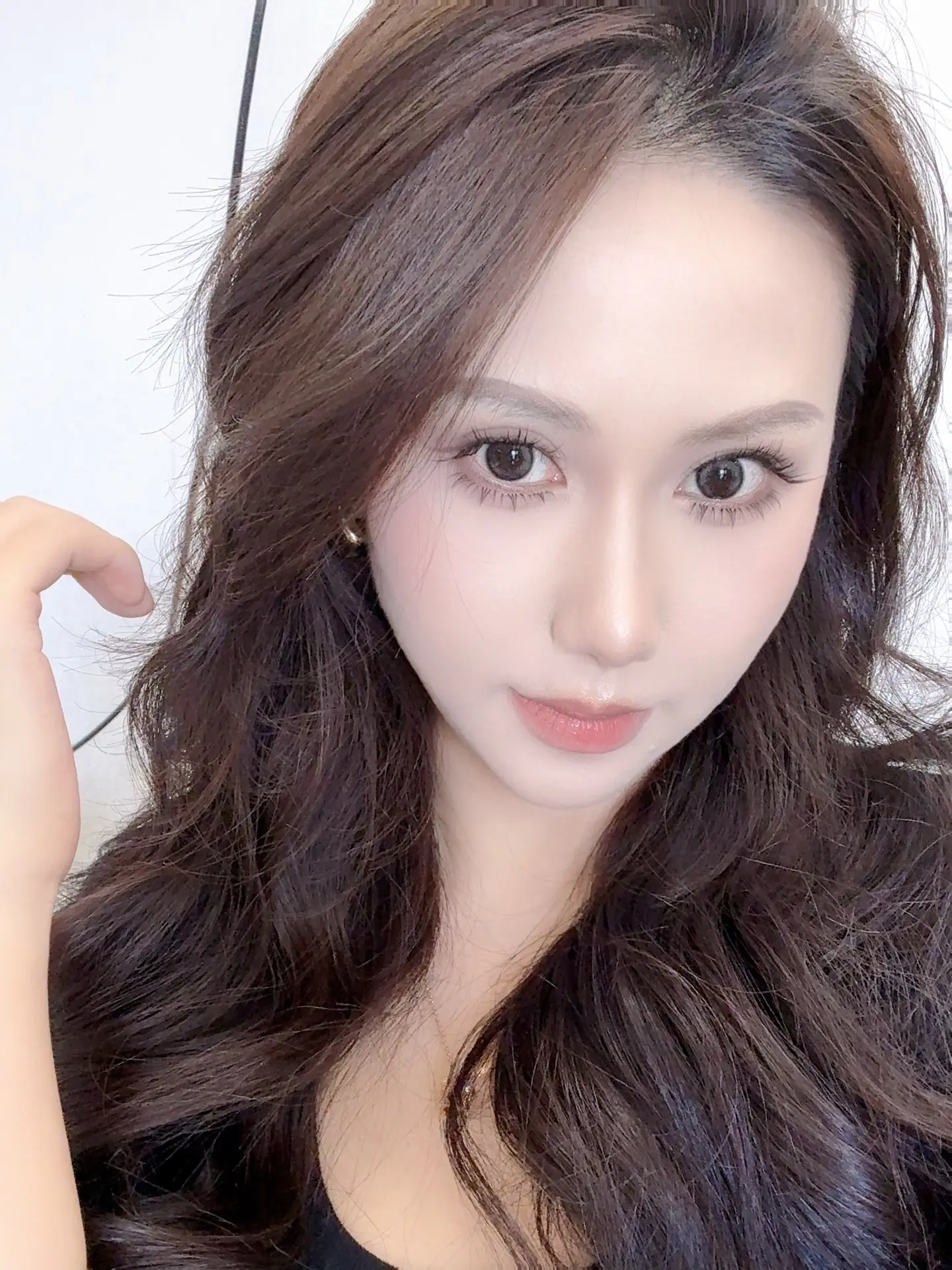 你愿意跟我回东北吗？我会用我全部的资源和人脉 让你吃到最好吃的铁锅炖和锅包肉