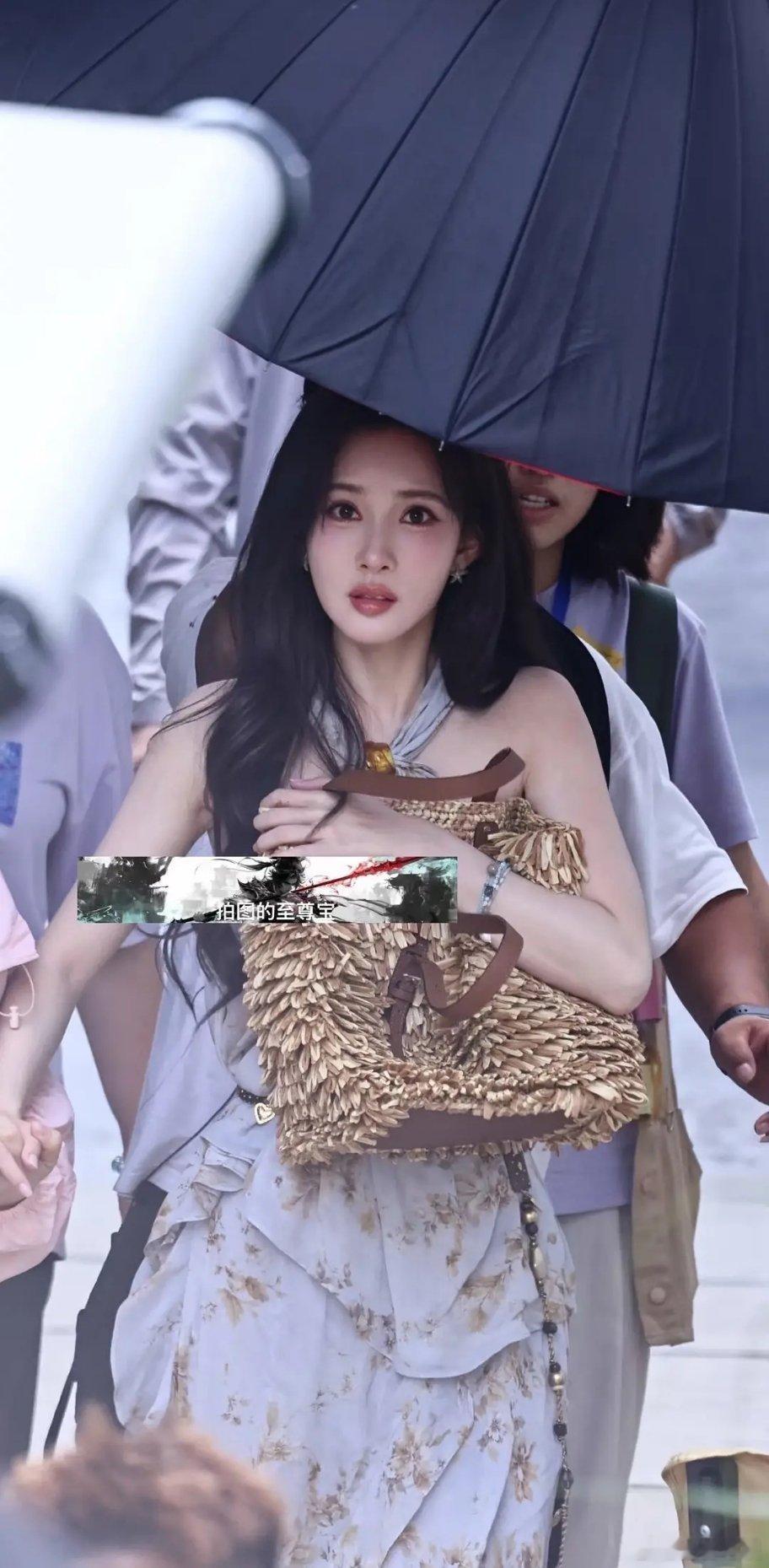 孟子义新剧妆造 