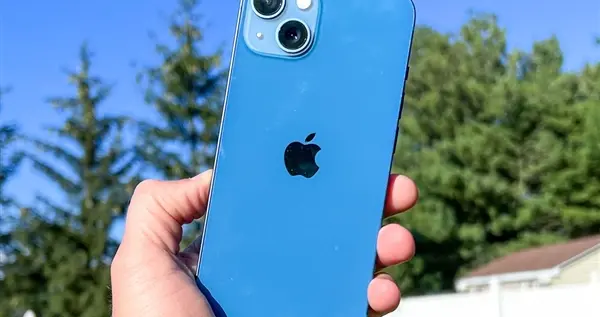 iPhone 13半價換電池沒貨 網友感覺被騙了