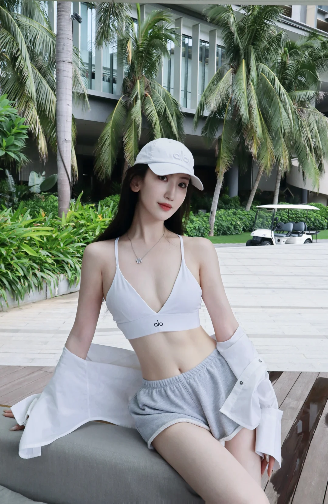 staycation vibe 🫧🏖️🏊🏻‍♂️🍸☀️