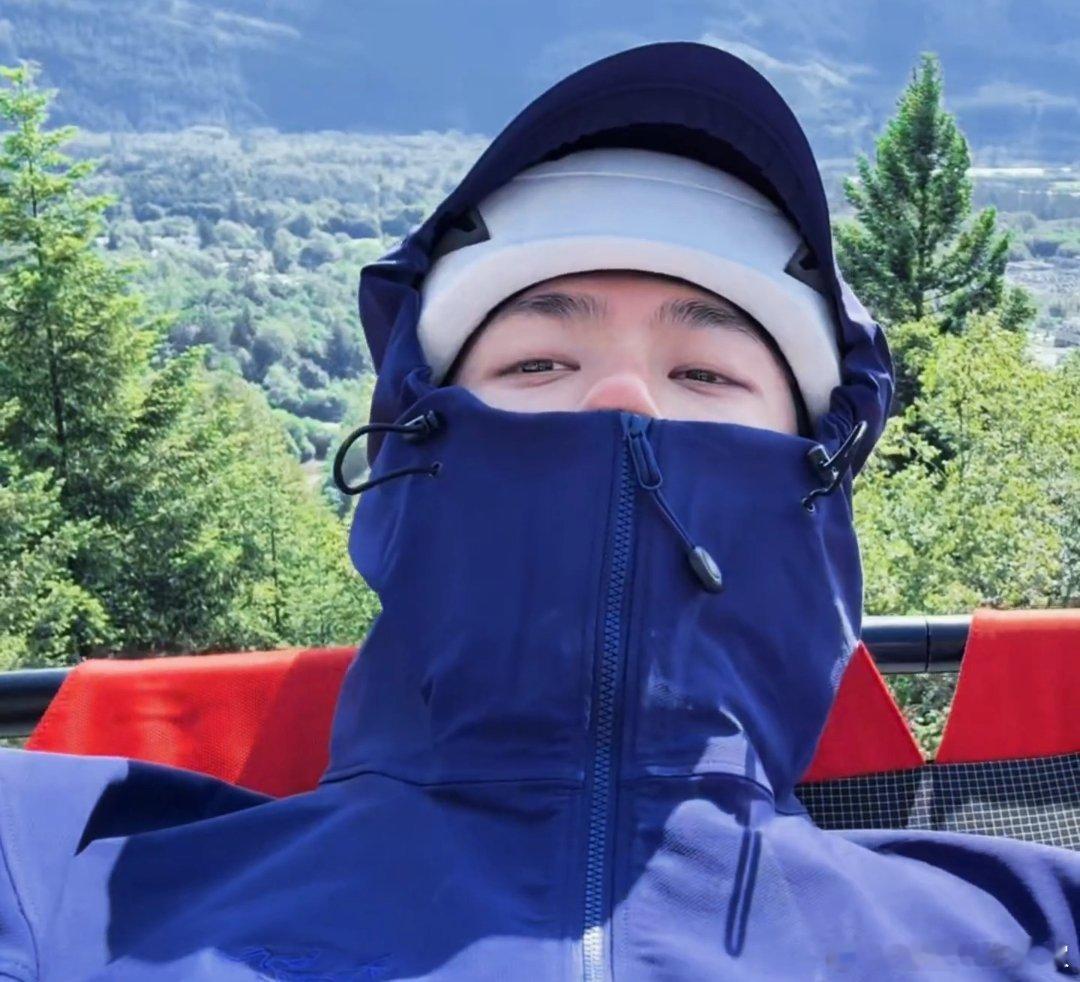 王一博上完山开始下海了看探索新境好上头，好想跟着一博一起解锁新体验！ 