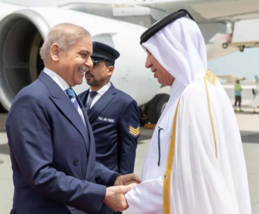 4月21日，巴基斯坦和卡塔尔签下协议，无意中创下了一个前无古人的纪录——巴基斯坦