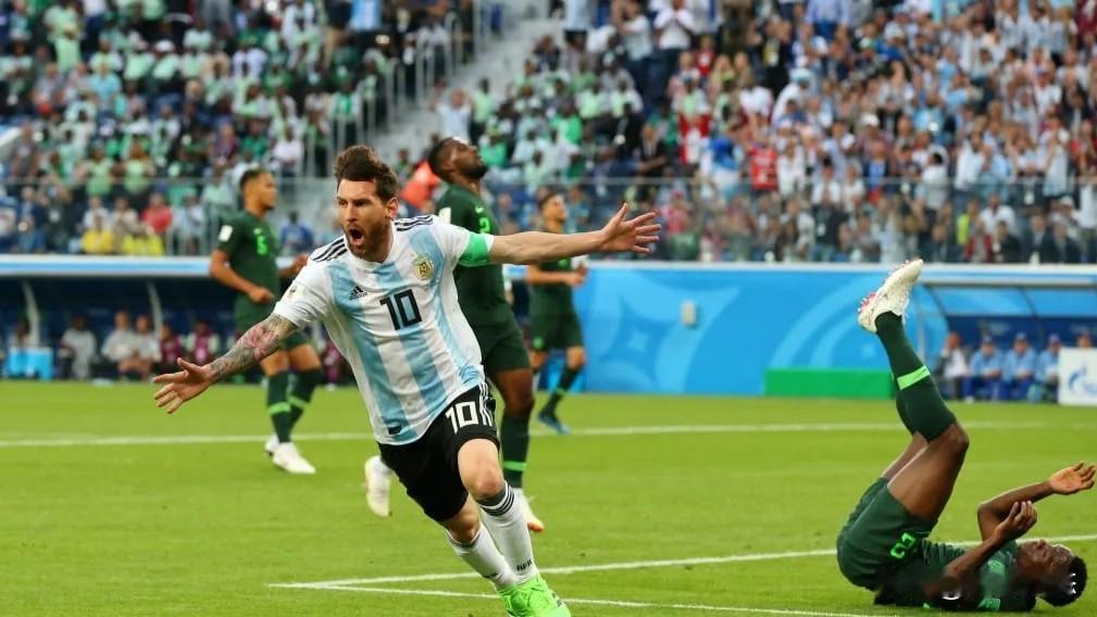 在刚结束不久的2026年美加墨世界杯1／16决赛中，卫冕冠军阿根廷与本届赛事最大