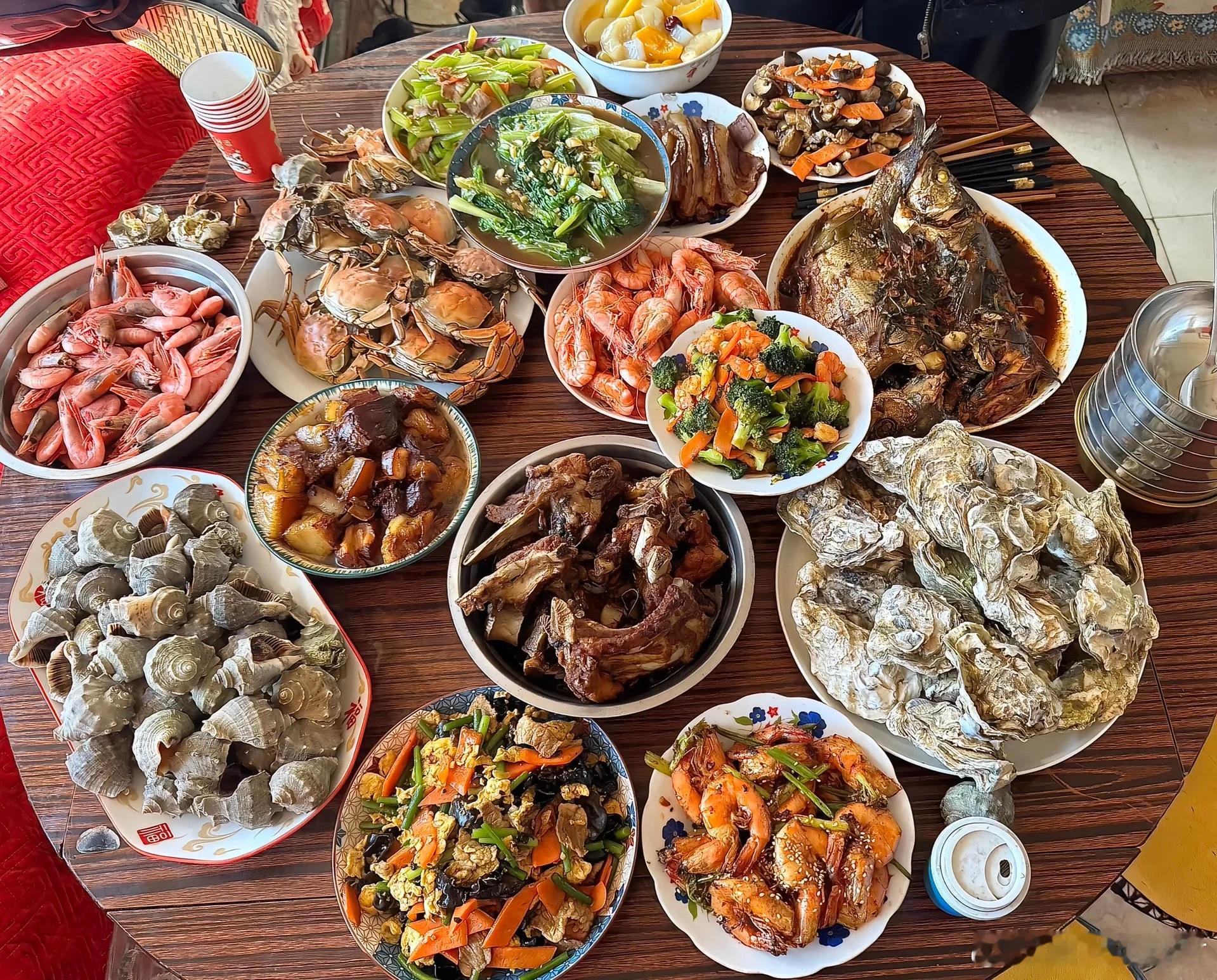 家的圆满时光这都是我家的餐，我想看看你们的。[笑哈哈] ​​​