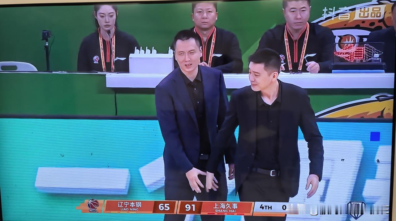 辽宁队整场被压制，65比91惨败上海，12年来首个四连败！场上出现了6个不得不说