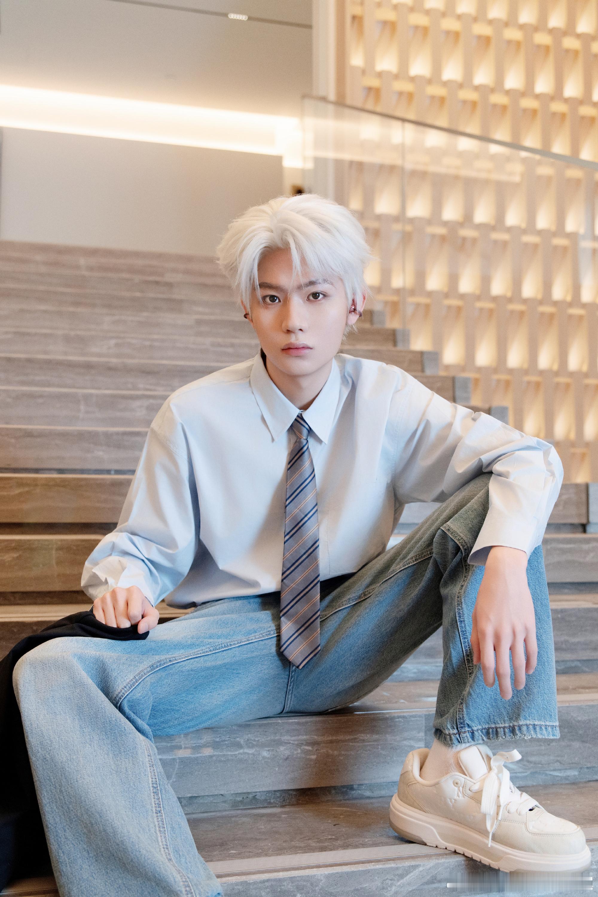 杨幂给九尾画了新头像这新头像也太可了吧~是谁羡慕我不说！ 