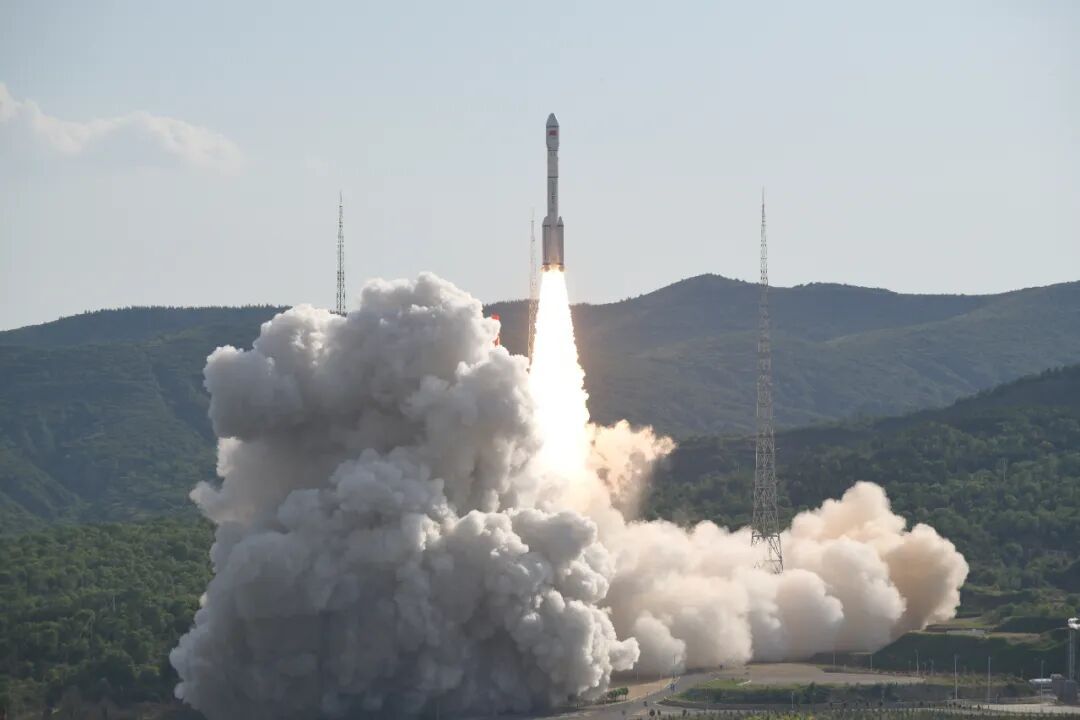【航天 长征六号甲运载火箭成功发射千帆极轨13组卫星】2026年7月4日17时3