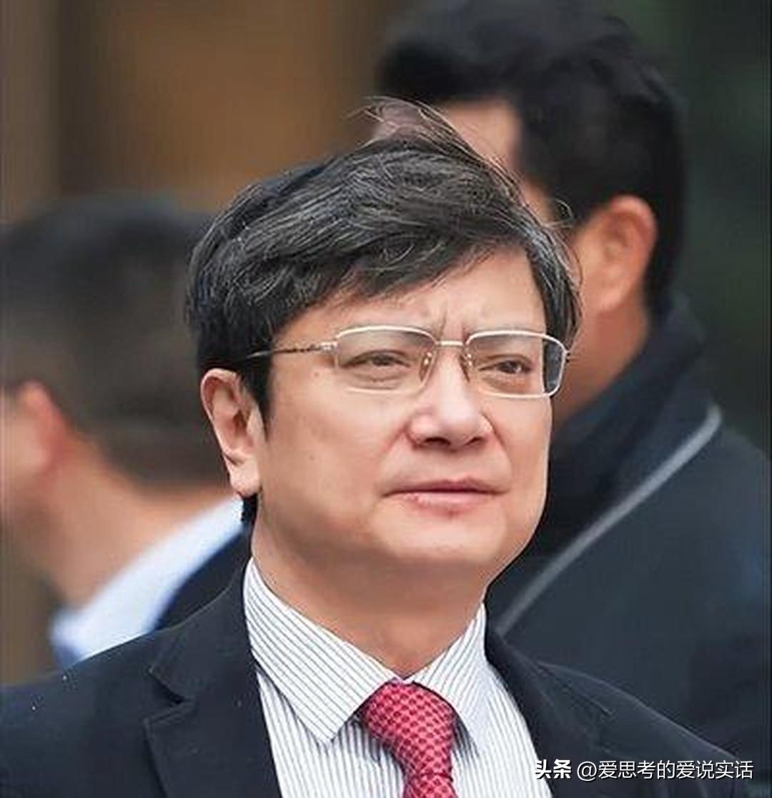 全网现在最招资本、既得利益者反感的教授，绝对就是郑强！
 
之所以反感郑强，是因