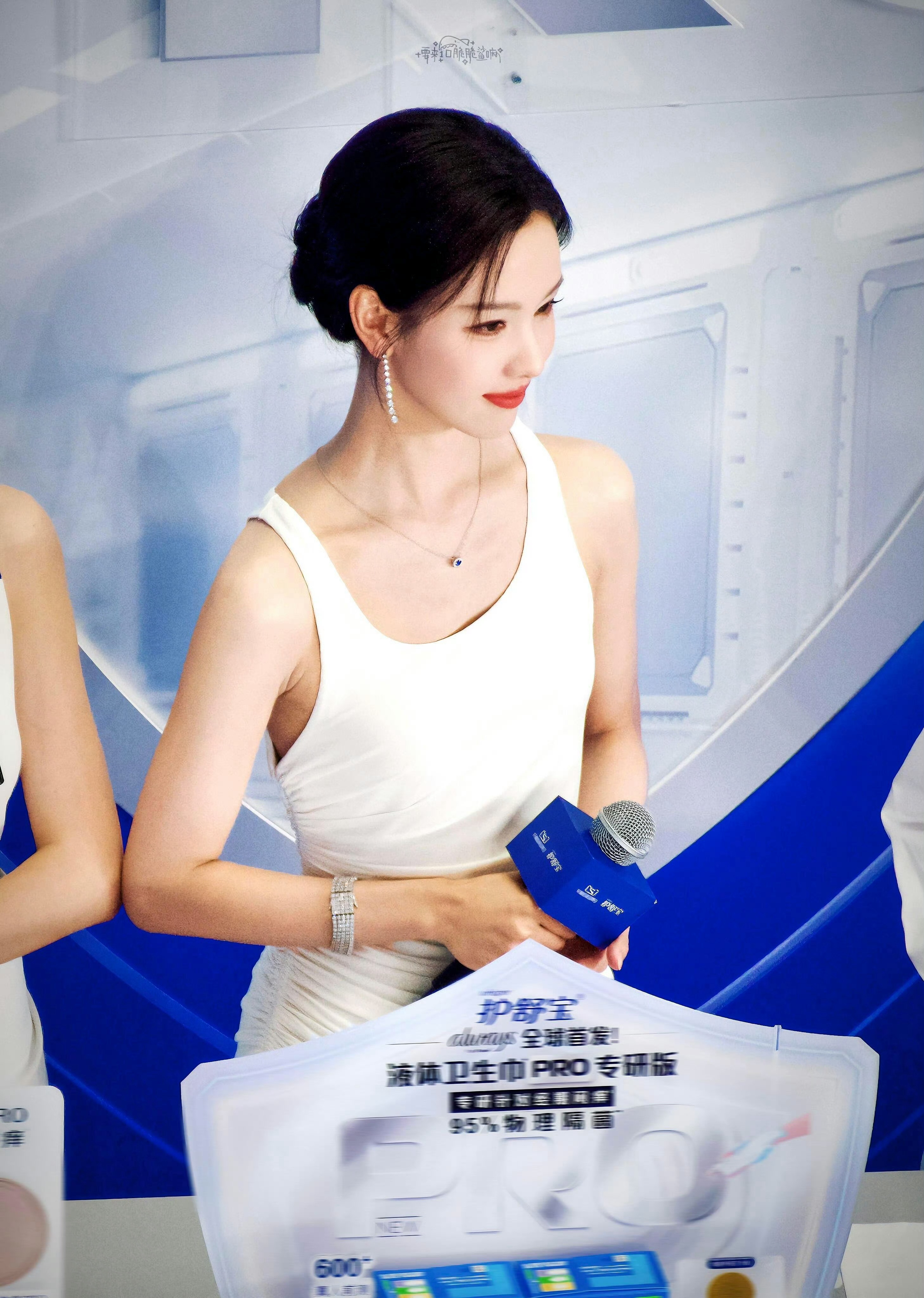 陈都灵不浪费每一次妆造陈都灵  白月光 ​​​