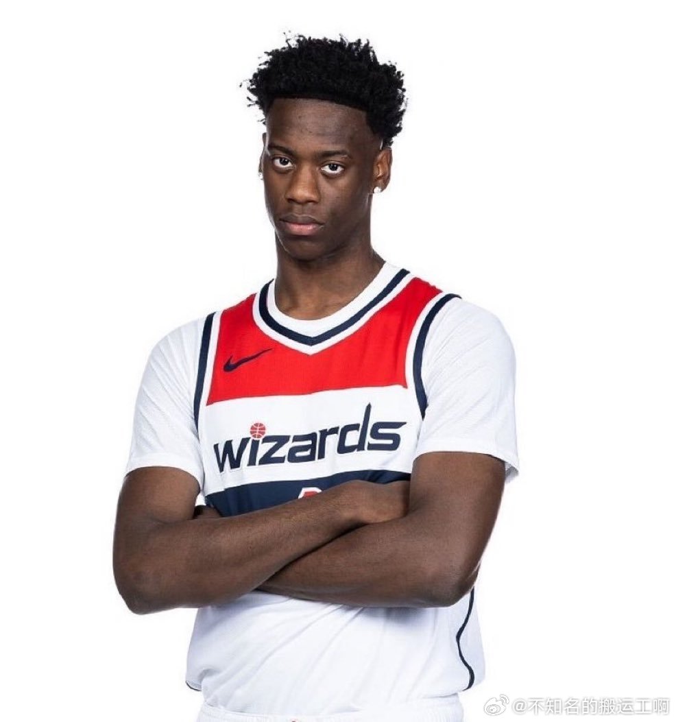 NBA  【新秀AJ·迪班萨放言欲单防东契奇：想看看他是否真的那么慢】北京时间2