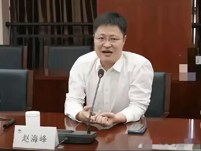 女人如果不愿意，哪怕你就是亲个嘴，摸下奶，抱个大腿，摸下屁股也不行。她一句话，就