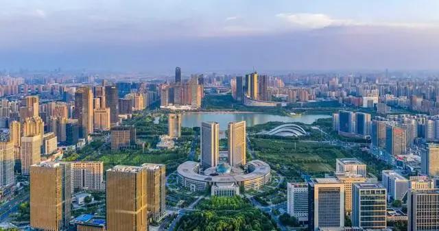 惊爆楼市逆转信号！上海单日网签1472套系统瘫痪，杭州买家省90万连夜签约，20