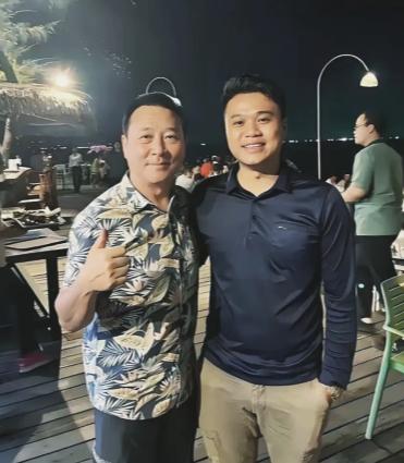 北京一个19岁的小伙子找工作已经身无分文，在公园长椅上睡了一个星期，被一位陌生大