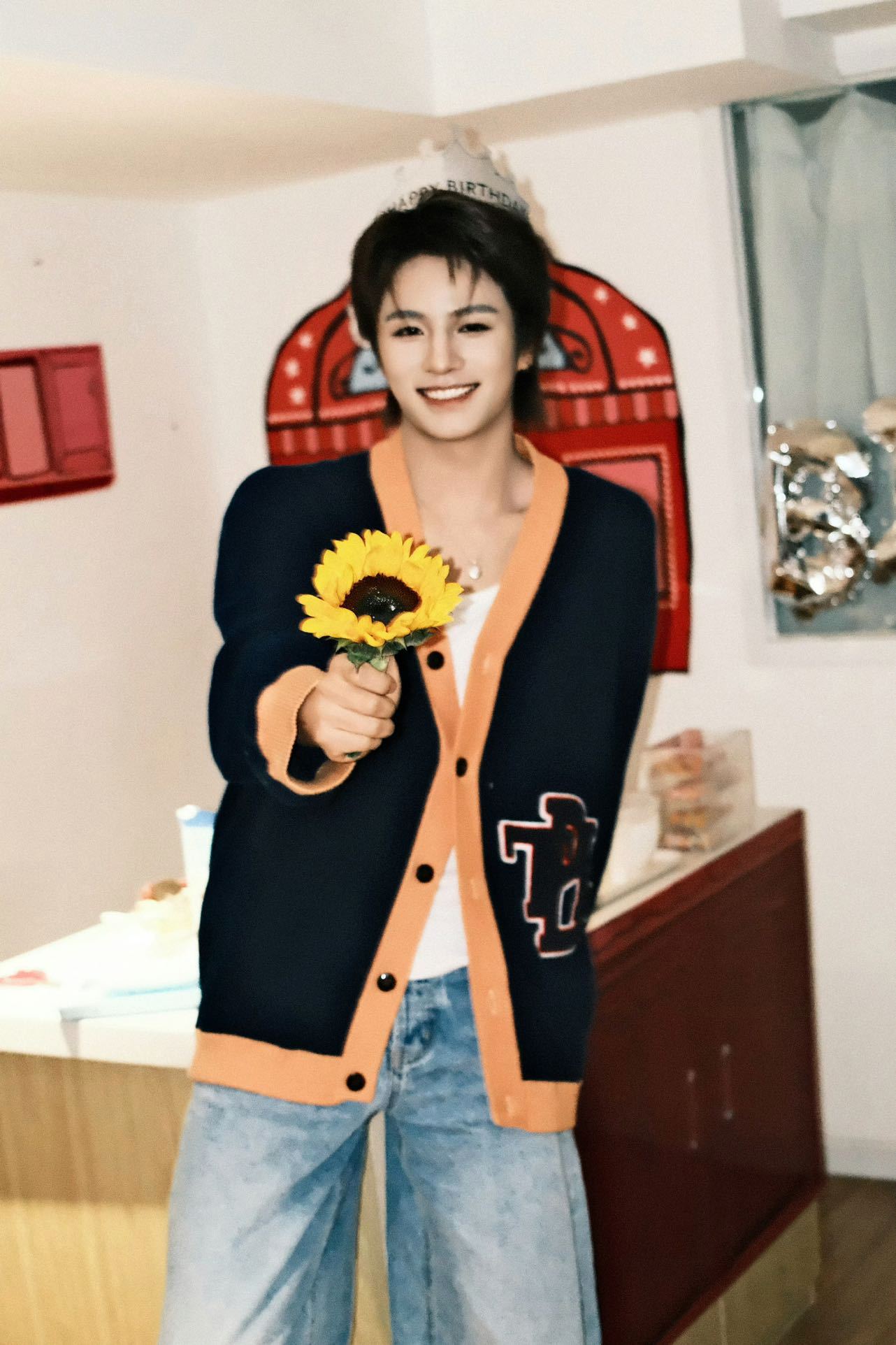 王子浩不愧是张艺兴选出来的人魔力歌先生 他一动起来，满脑子都是张艺兴的影子。不是