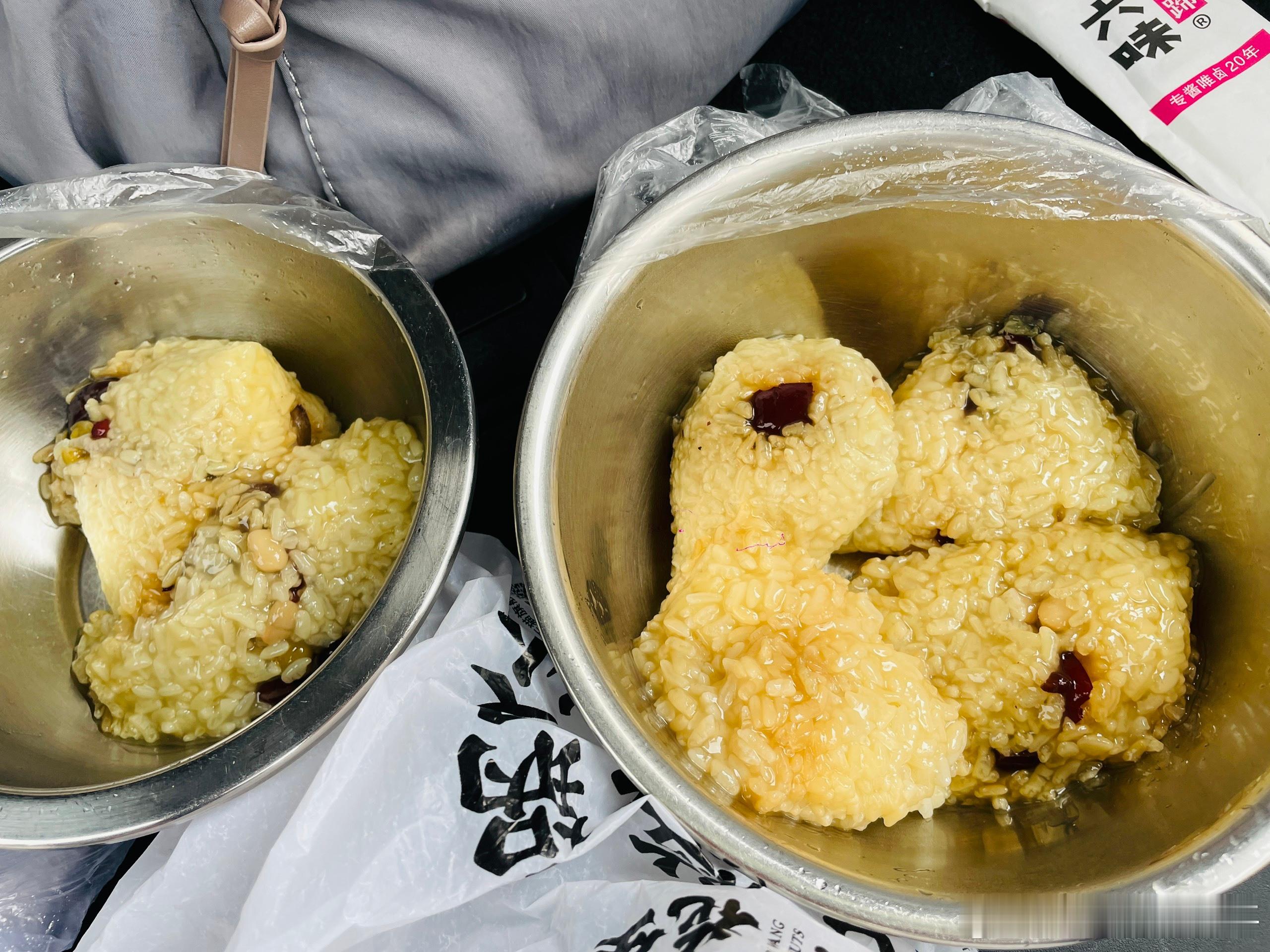 生活手记在官厅水库边的上谷郡遗址野餐。左手是2500年前的文明回响，右手是自包的