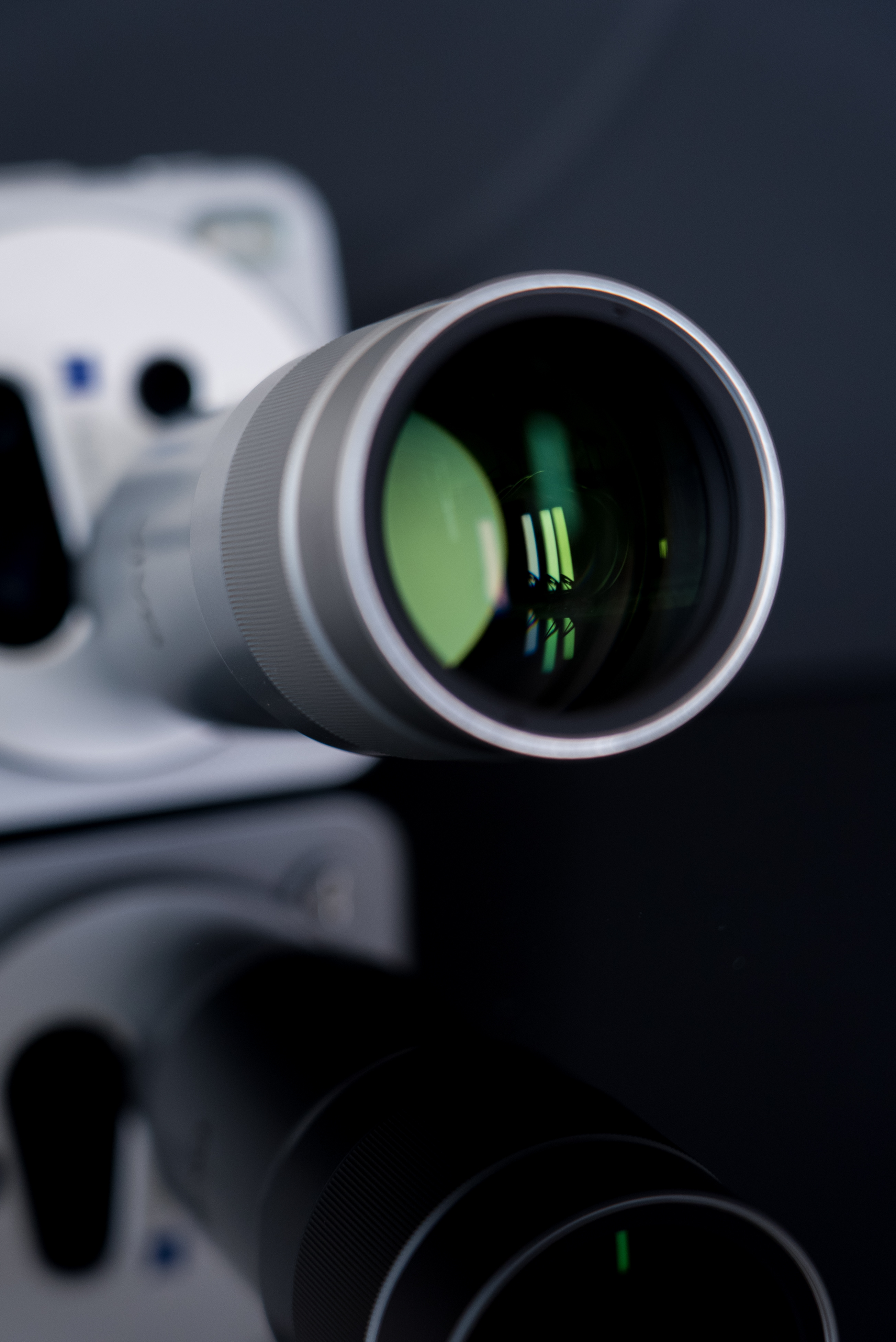 vivo X300 Ultra开箱图赏vivo：影像这块不服来战讲真这个400m