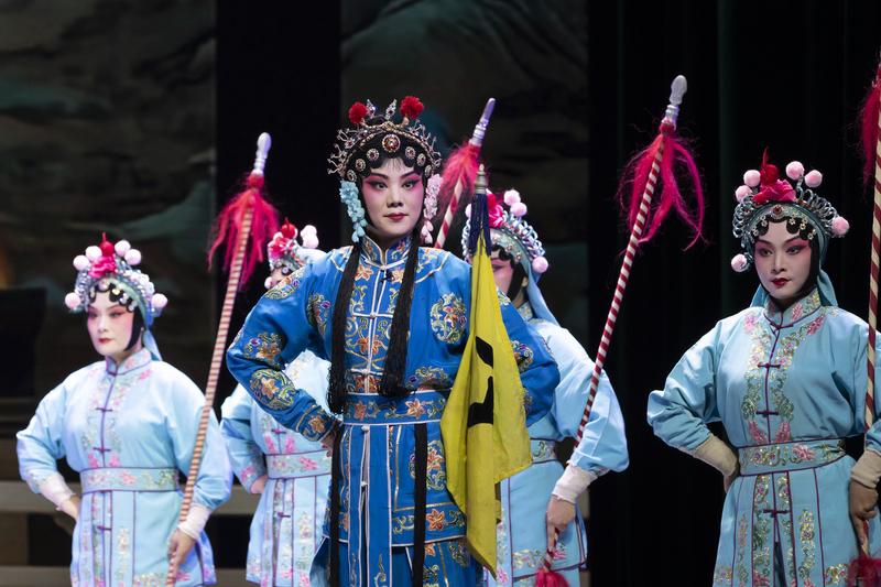 杨家将的故事那可是家喻户晓。在惨烈的战斗后，杨家不少人都战死沙场。像杨大郎替宋王