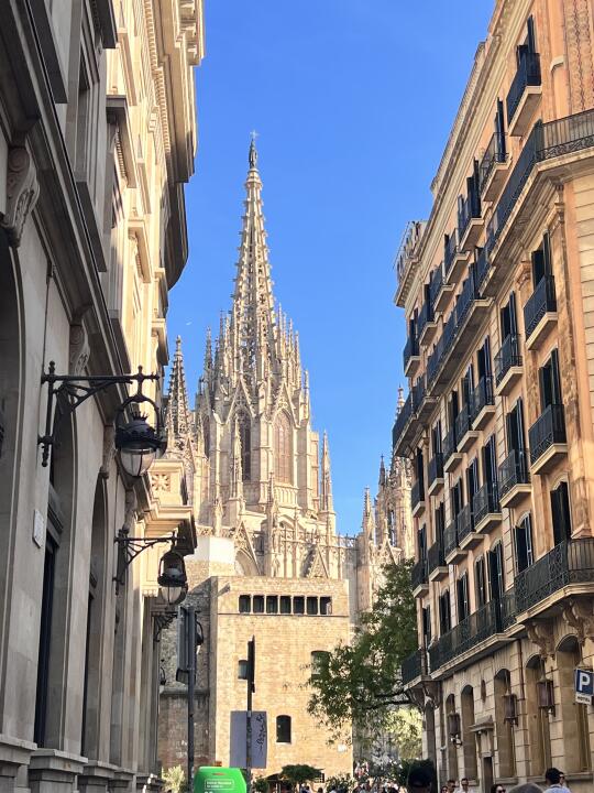 看巴塞罗那教堂的方式有千万种～