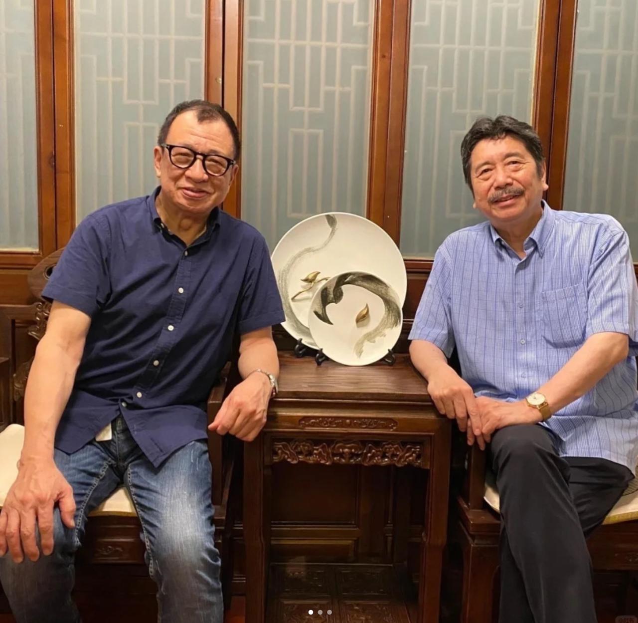 许绍雄的4条冷知识

1.他家世特别好，父亲做生意开玉石店。太公许应骙官至礼部尚