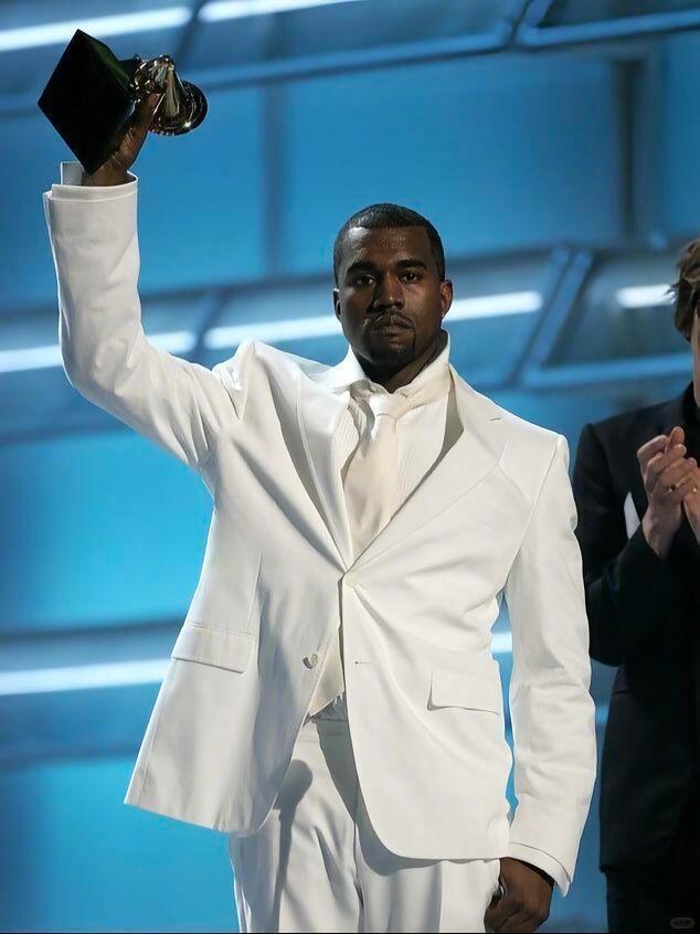 曝侃爷支持金卡戴珊汉密尔顿恋情 离婚后还能彼此祝福、为对方的幸福考虑，侃爷和卡戴