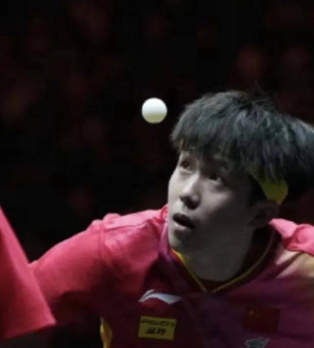 王楚钦说，以我现在的状态去打球，对不起国家队的培养！
这个帽子戴得太大了！比赛就